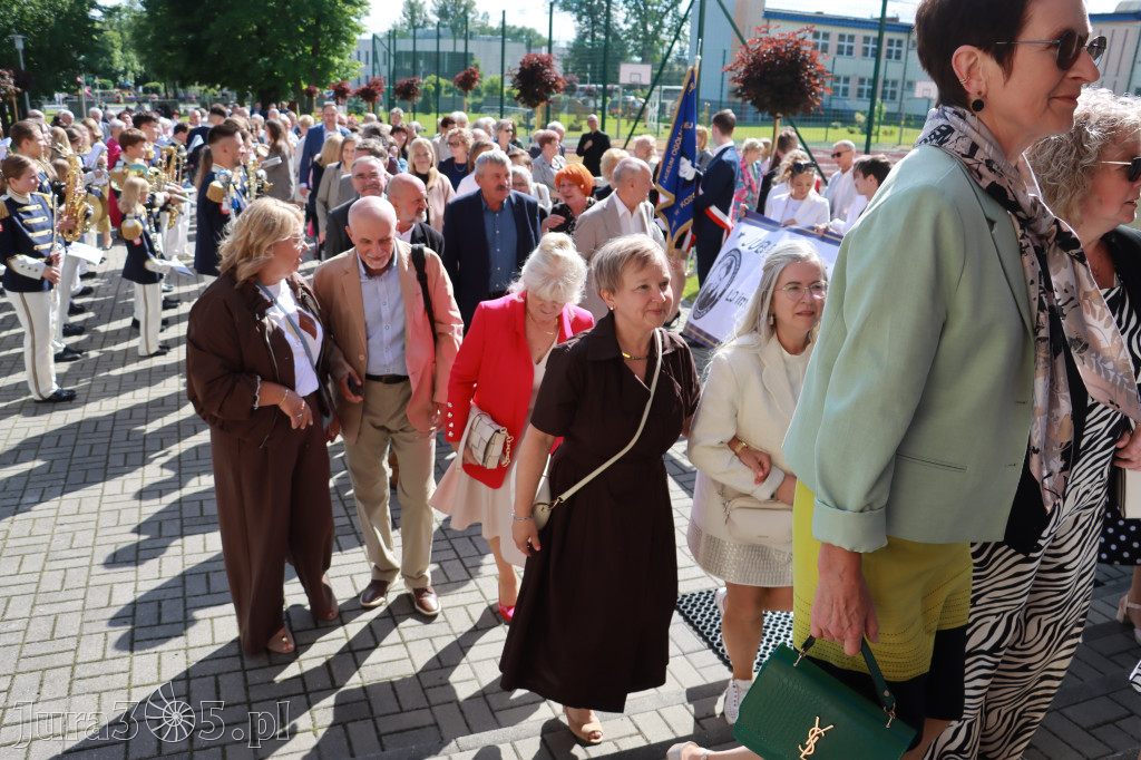 Fotorelacja I: Jubileusz 80-lecia Liceum Ogólnokształcącego w Koziegłowach