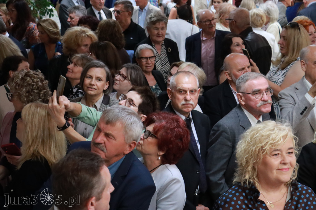Fotorelacja II: Jubileusz 80-lecia Liceum Ogólnokształcącego w Koziegłowach