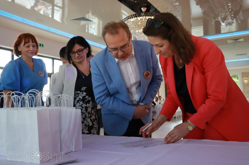 Fotorelacja II: Jubileusz 80-lecia Liceum Ogólnokształcącego w Koziegłowach