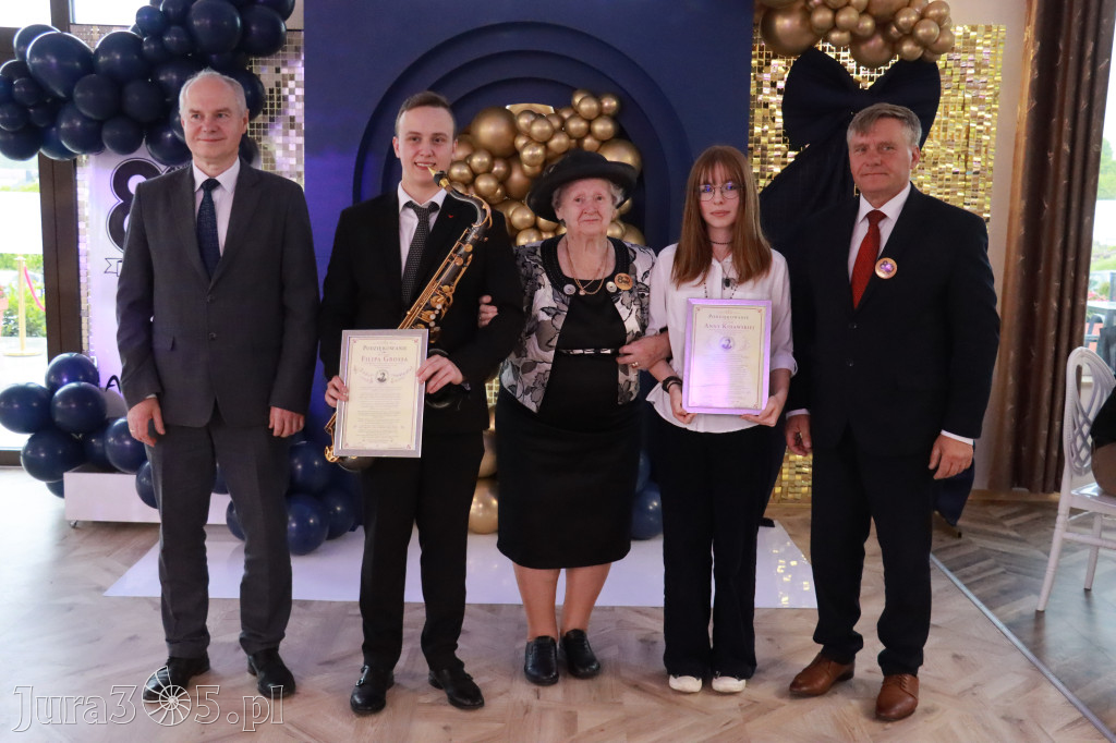 Fotorelacja II: Jubileusz 80-lecia Liceum Ogólnokształcącego w Koziegłowach