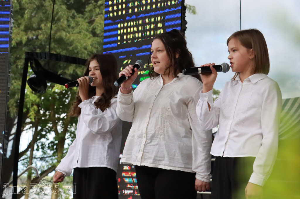 Fotorelacja I: Koncert finałowy XVIII festiwalu im. Janusza Gniatkowskiego w Poraju