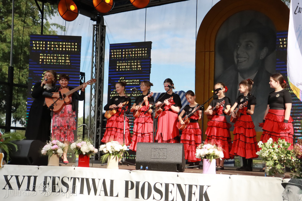 Fotorelacja I: Koncert finałowy XVIII festiwalu im. Janusza Gniatkowskiego w Poraju