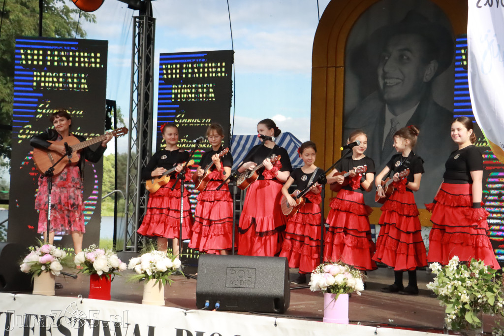 Fotorelacja I: Koncert finałowy XVIII festiwalu im. Janusza Gniatkowskiego w Poraju