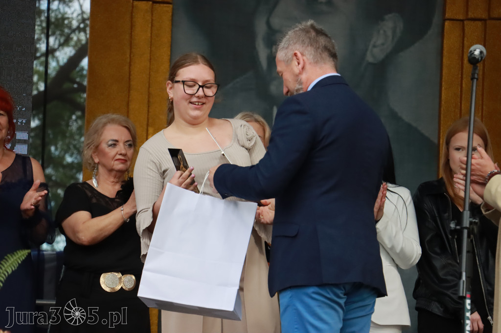 Fotorelacja II: Koncert finałowy XVIII festiwalu im. Janusza Gniatkowskiego w Poraju