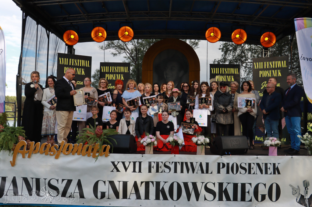 Fotorelacja II: Koncert finałowy XVIII festiwalu im. Janusza Gniatkowskiego w Poraju