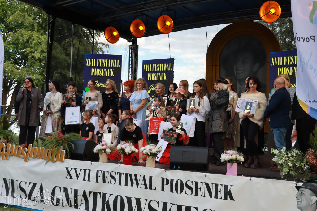 Fotorelacja II: Koncert finałowy XVIII festiwalu im. Janusza Gniatkowskiego w Poraju