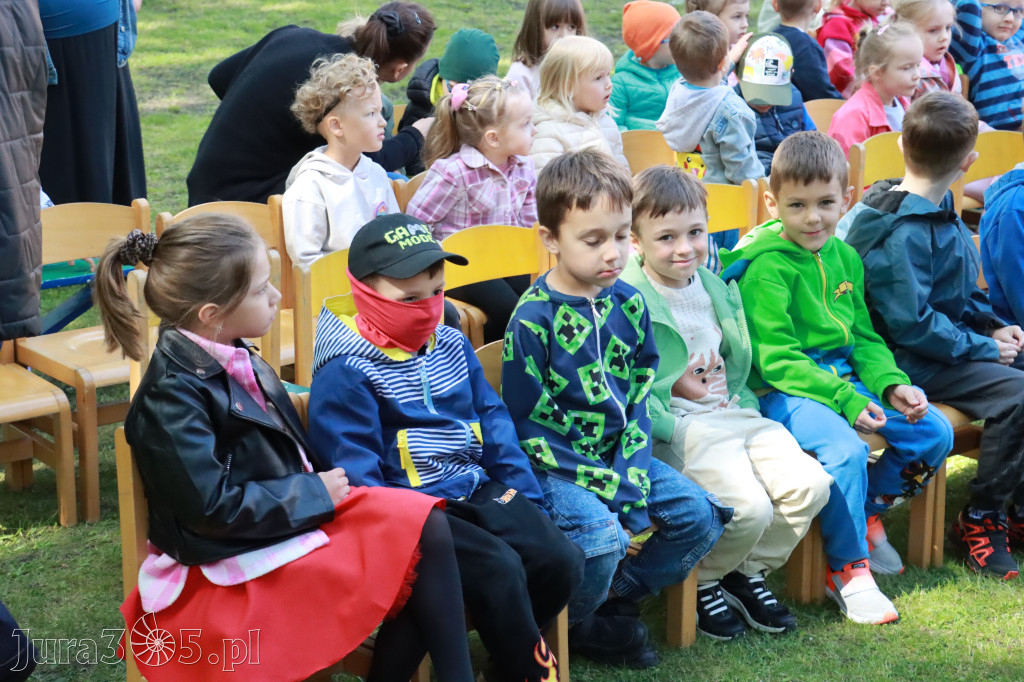 Fotorelacja: Finał Międzyprzedszkolnego Projektu Edukacyjnego w Przedszkolu nr 1 w Zawierciu