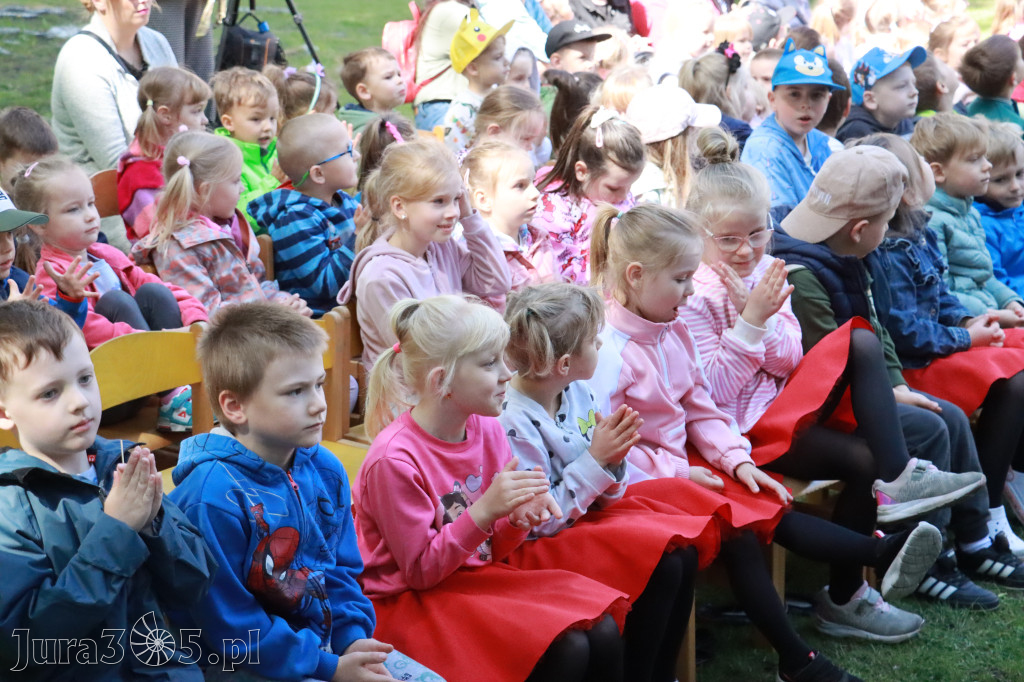 Fotorelacja: Finał Międzyprzedszkolnego Projektu Edukacyjnego w Przedszkolu nr 1 w Zawierciu