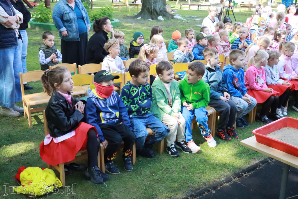 Fotorelacja: Finał Międzyprzedszkolnego Projektu Edukacyjnego w Przedszkolu nr 1 w Zawierciu