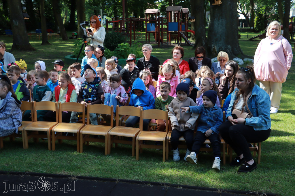 Fotorelacja: Finał Międzyprzedszkolnego Projektu Edukacyjnego w Przedszkolu nr 1 w Zawierciu