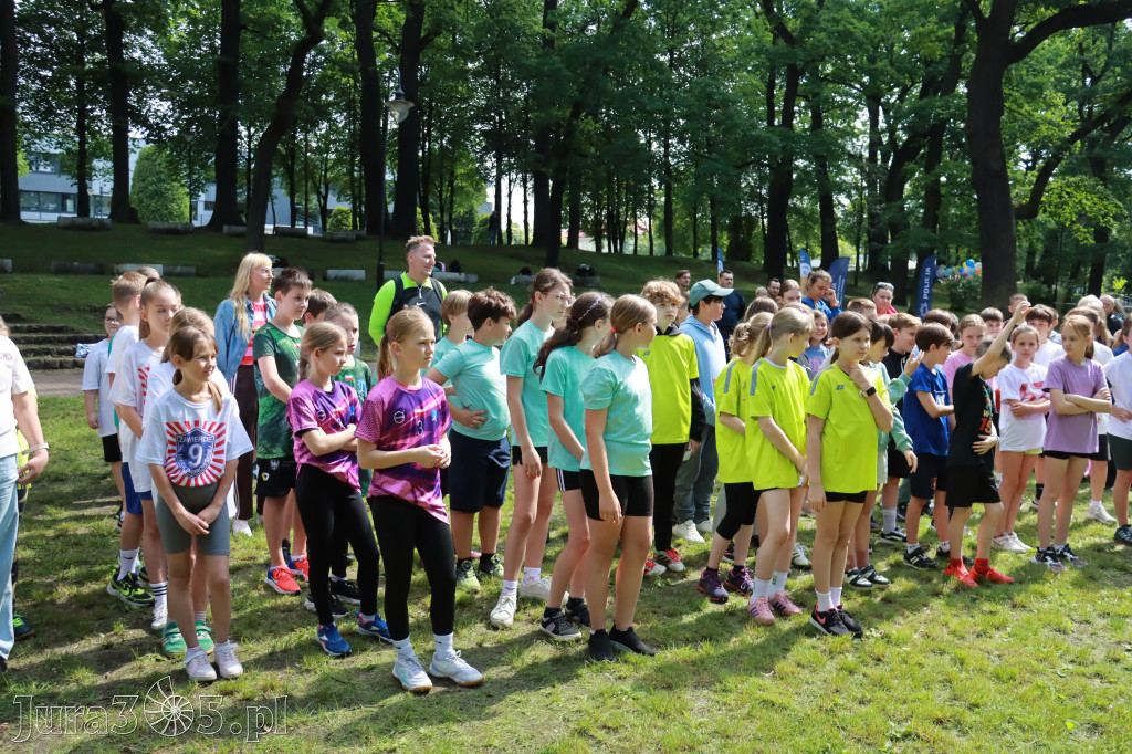 Fotorelacja Zawiercie: BIEG PO ZDROWIE z SP5 za nami!