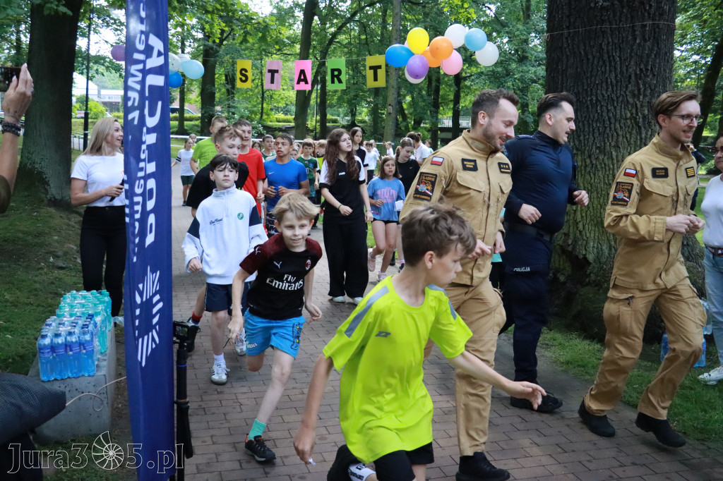 Fotorelacja Zawiercie: BIEG PO ZDROWIE z SP5 za nami!