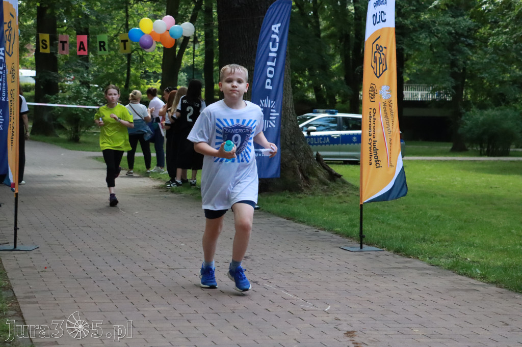 Fotorelacja Zawiercie: BIEG PO ZDROWIE z SP5 za nami!