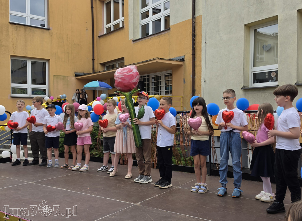 Fotorelacja: Piknik Rodzinny w SP5 w Zawierciu