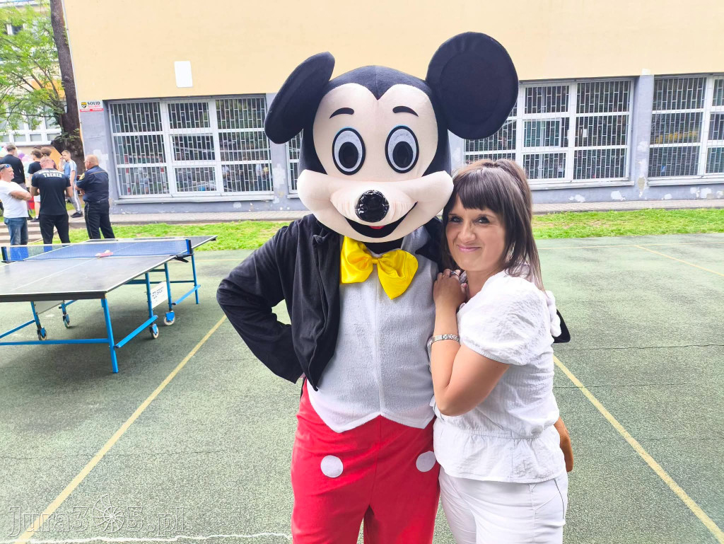 Fotorelacja: Piknik Rodzinny w SP5 w Zawierciu