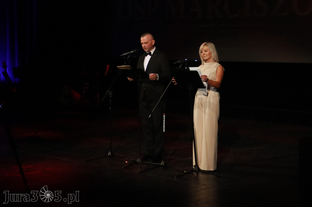 Fotorelacja: Gala z okazji jubileuszu 100-lecia OSP Marciszów w MOK Zawierciu
