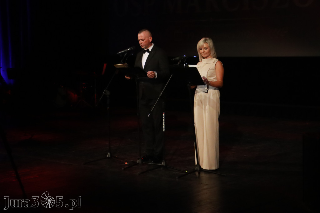Fotorelacja: Gala z okazji jubileuszu 100-lecia OSP Marciszów w MOK Zawierciu