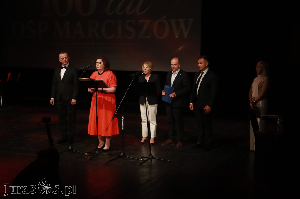 Fotorelacja: Gala z okazji jubileuszu 100-lecia OSP Marciszów w MOK Zawierciu