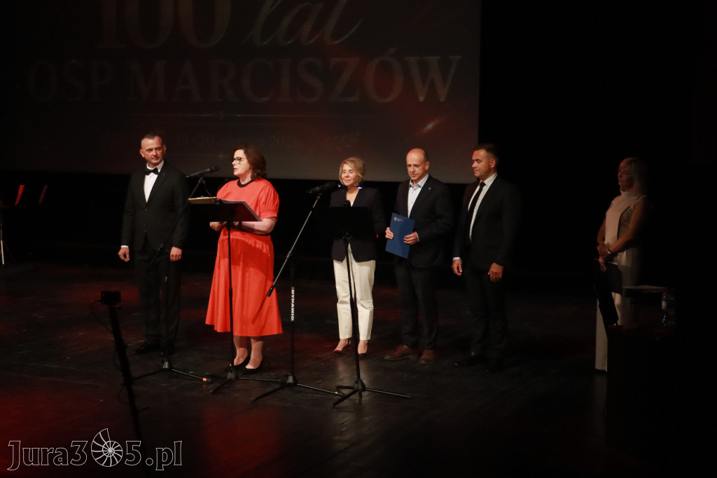 Fotorelacja: Gala z okazji jubileuszu 100-lecia OSP Marciszów w MOK Zawierciu