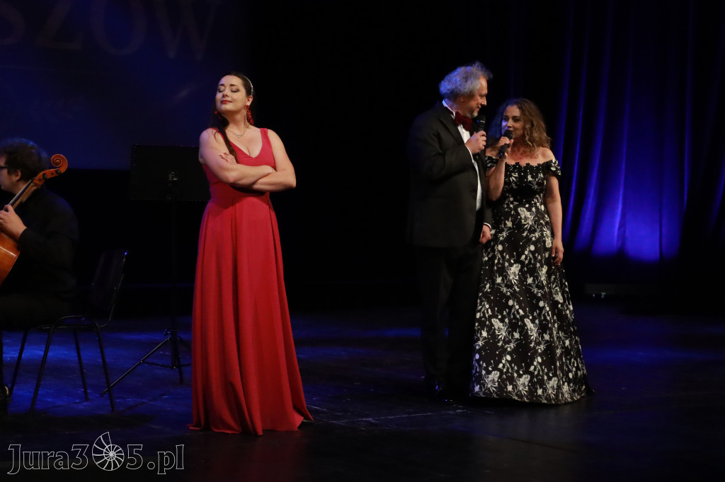 Fotorelacja: Gala z okazji jubileuszu 100-lecia OSP Marciszów w MOK Zawierciu