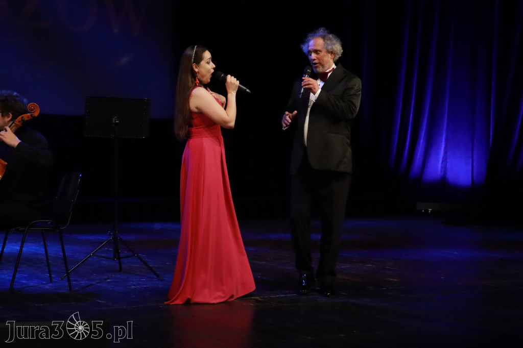 Fotorelacja: Gala z okazji jubileuszu 100-lecia OSP Marciszów w MOK Zawierciu