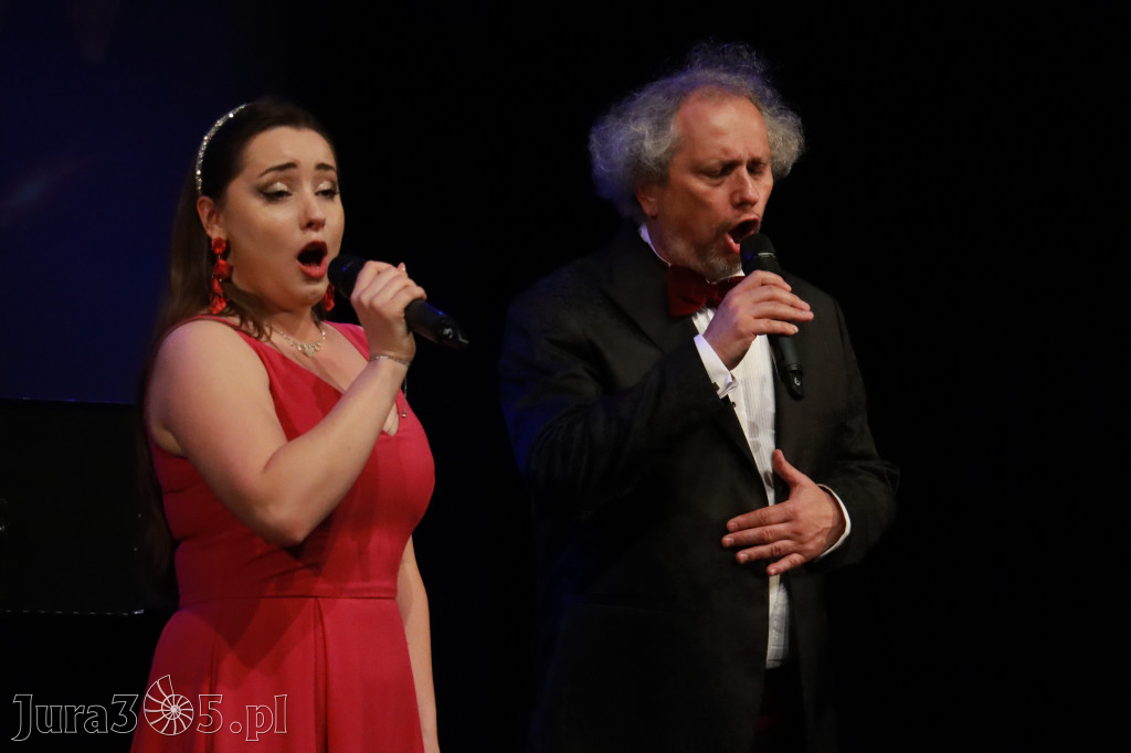 Fotorelacja: Gala z okazji jubileuszu 100-lecia OSP Marciszów w MOK Zawierciu