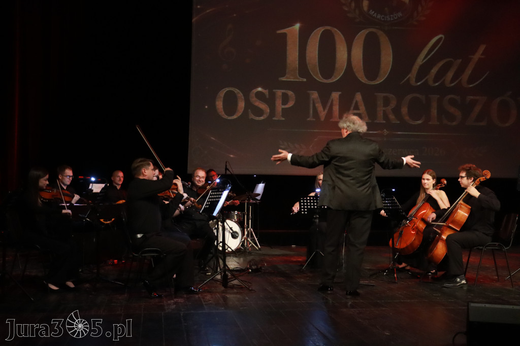 Fotorelacja: Gala z okazji jubileuszu 100-lecia OSP Marciszów w MOK Zawierciu