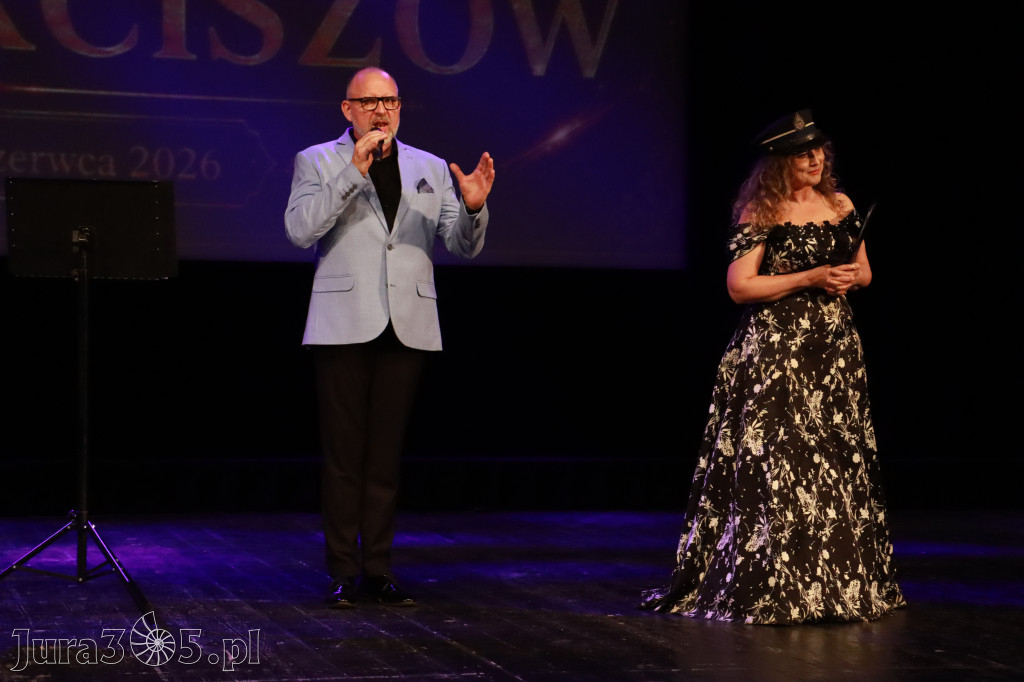 Fotorelacja: Gala z okazji jubileuszu 100-lecia OSP Marciszów w MOK Zawierciu