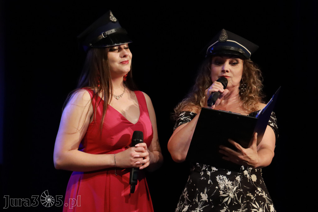 Fotorelacja: Gala z okazji jubileuszu 100-lecia OSP Marciszów w MOK Zawierciu