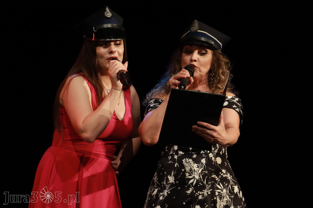 Fotorelacja: Gala z okazji jubileuszu 100-lecia OSP Marciszów w MOK Zawierciu