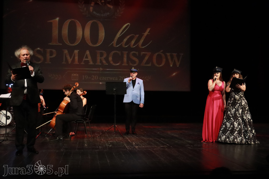 Fotorelacja: Gala z okazji jubileuszu 100-lecia OSP Marciszów w MOK Zawierciu