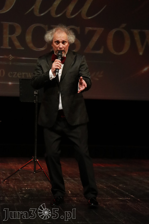 Fotorelacja: Gala z okazji jubileuszu 100-lecia OSP Marciszów w MOK Zawierciu