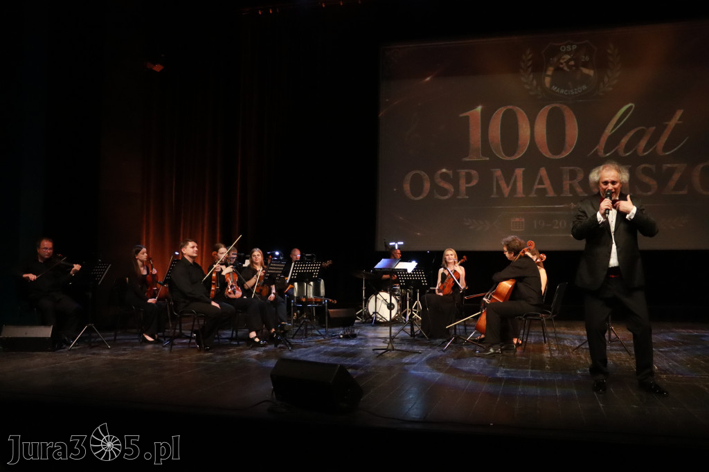 Fotorelacja: Gala z okazji jubileuszu 100-lecia OSP Marciszów w MOK Zawierciu