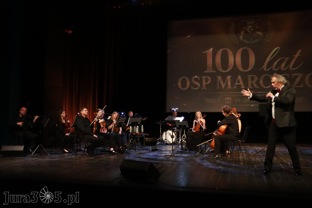 Fotorelacja: Gala z okazji jubileuszu 100-lecia OSP Marciszów w MOK Zawierciu