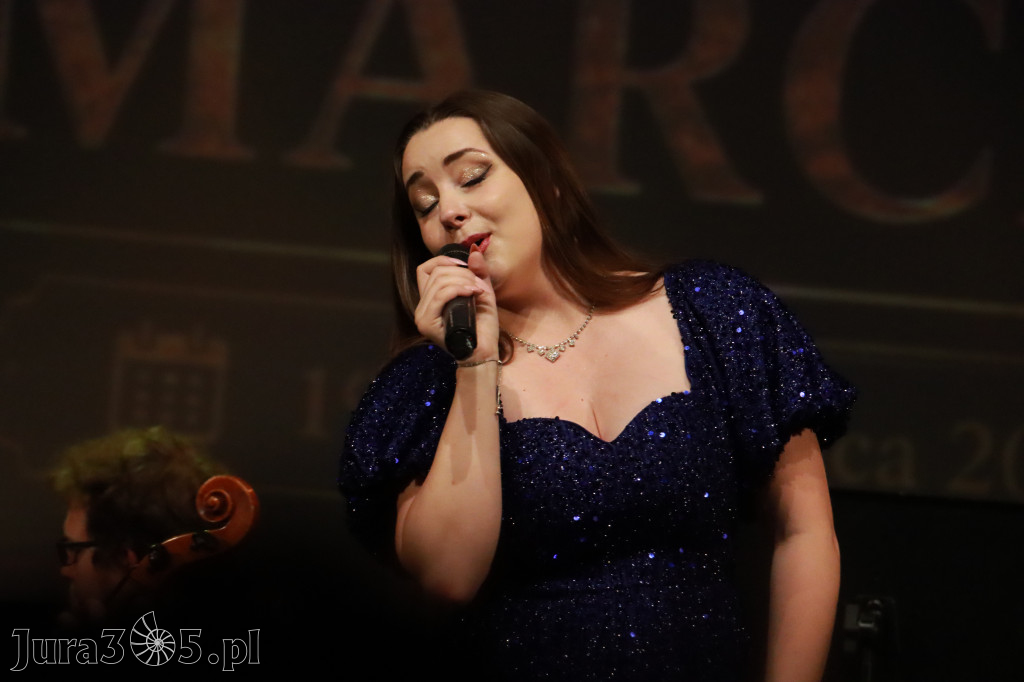 Fotorelacja: Gala z okazji jubileuszu 100-lecia OSP Marciszów w MOK Zawierciu