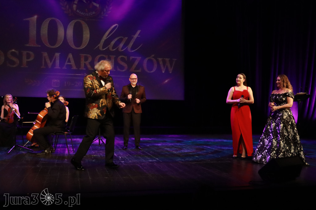 Fotorelacja: Gala z okazji jubileuszu 100-lecia OSP Marciszów w MOK Zawierciu