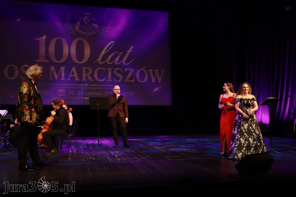 Fotorelacja: Gala z okazji jubileuszu 100-lecia OSP Marciszów w MOK Zawierciu