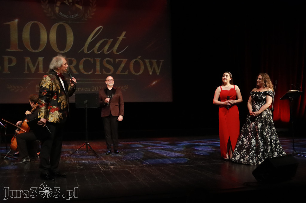 Fotorelacja: Gala z okazji jubileuszu 100-lecia OSP Marciszów w MOK Zawierciu