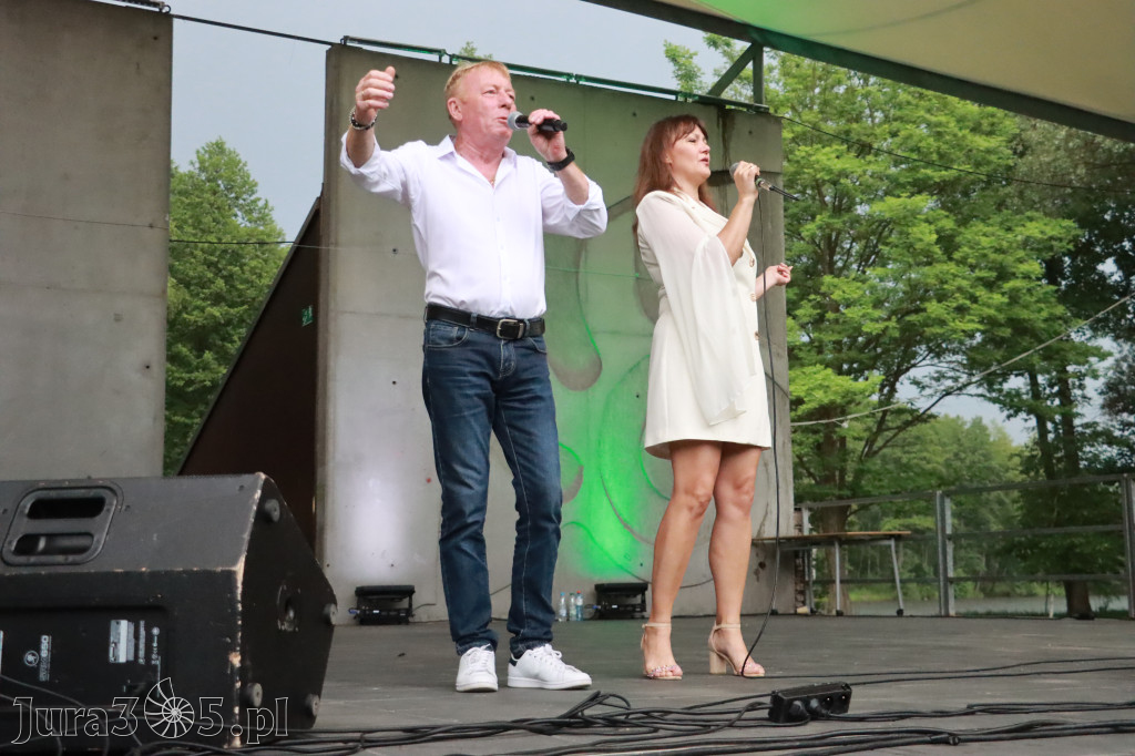 Fotorelacja: Muzyczne Wianki – Myszkowska Noc Świętojańska