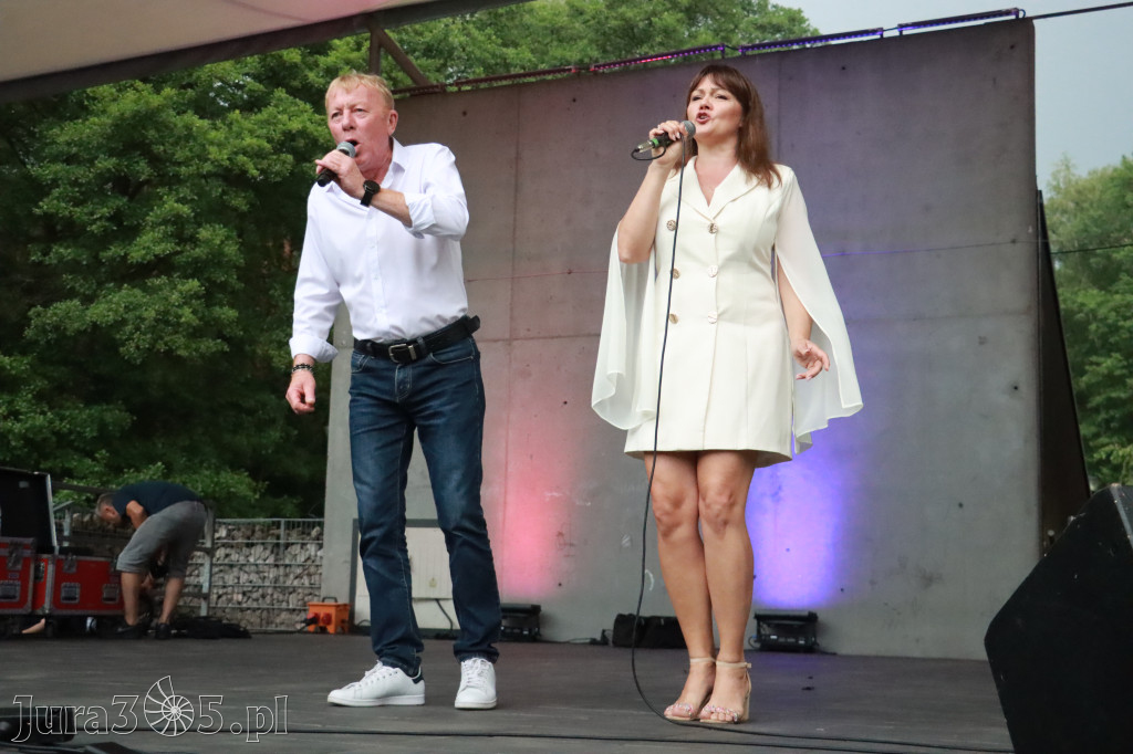 Fotorelacja: Muzyczne Wianki – Myszkowska Noc Świętojańska