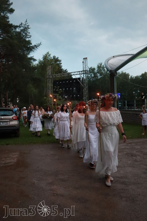 Fotorelacja: Muzyczne Wianki – Myszkowska Noc Świętojańska