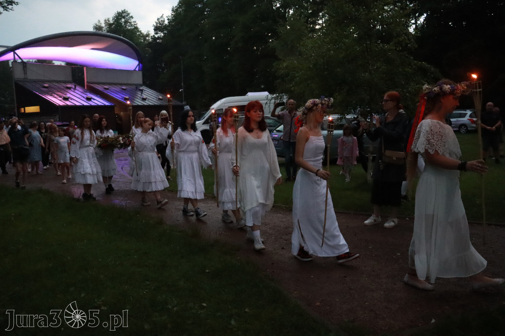 Fotorelacja: Muzyczne Wianki – Myszkowska Noc Świętojańska