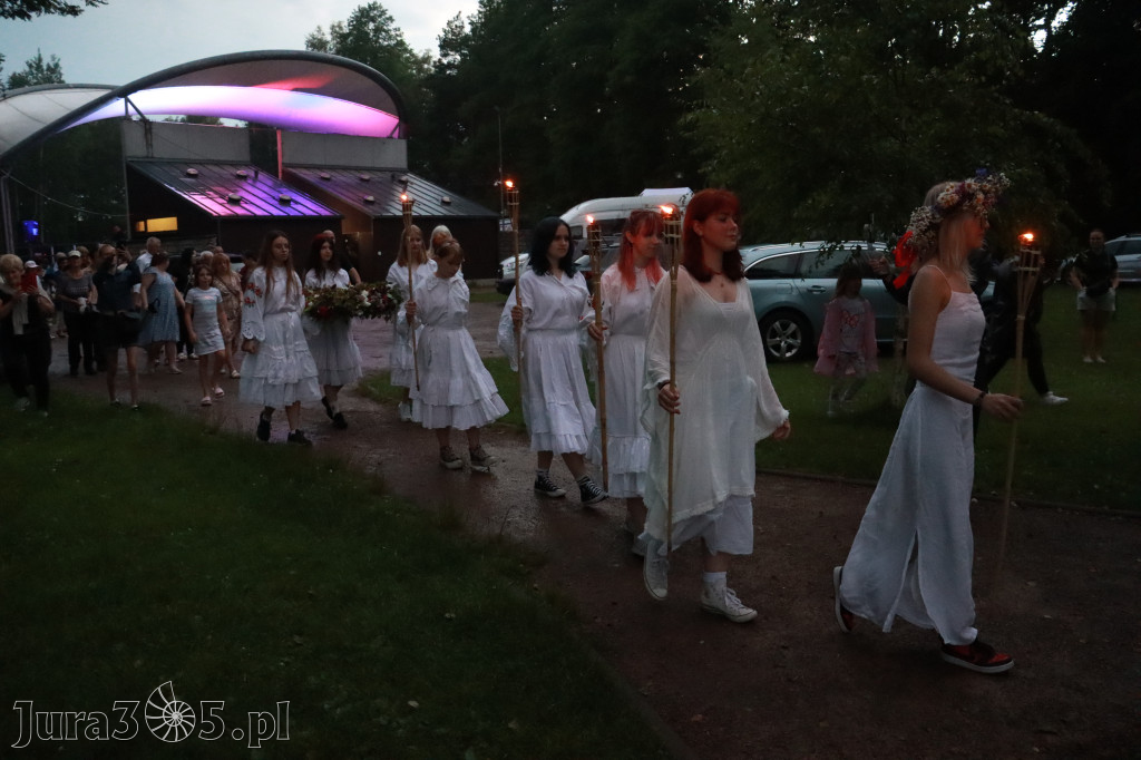 Fotorelacja: Muzyczne Wianki – Myszkowska Noc Świętojańska