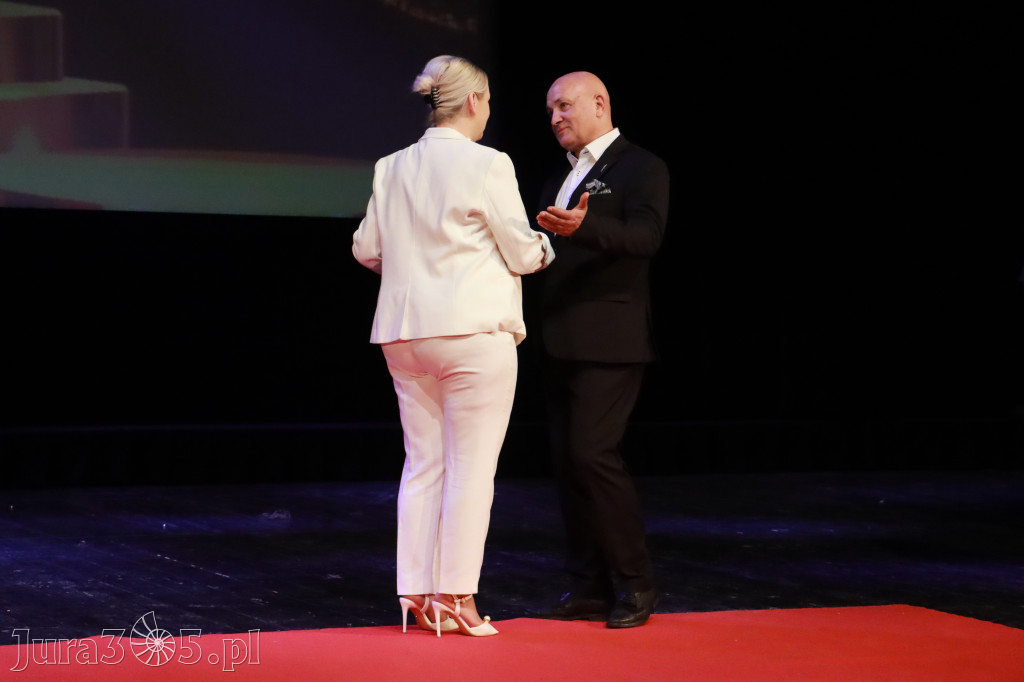Fotorelacja: Zakończenie Roku Szkolnego - IV Gala Dwójki w MOK Zawiercie
