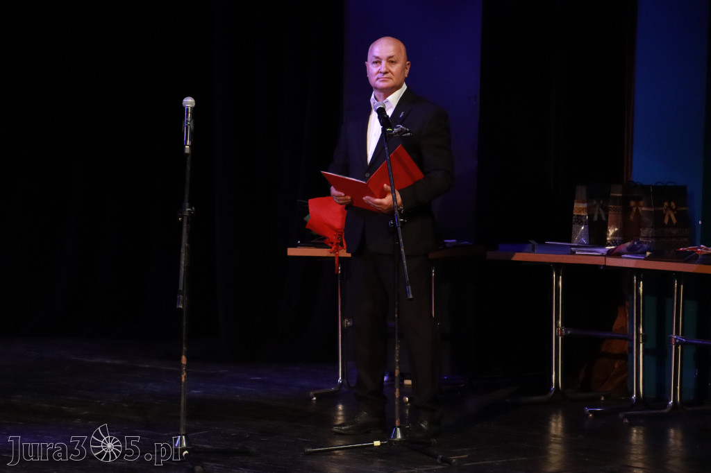 Fotorelacja: Zakończenie Roku Szkolnego - IV Gala Dwójki w MOK Zawiercie