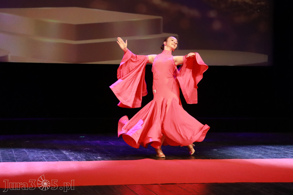 Fotorelacja: Zakończenie Roku Szkolnego - IV Gala Dwójki w MOK Zawiercie
