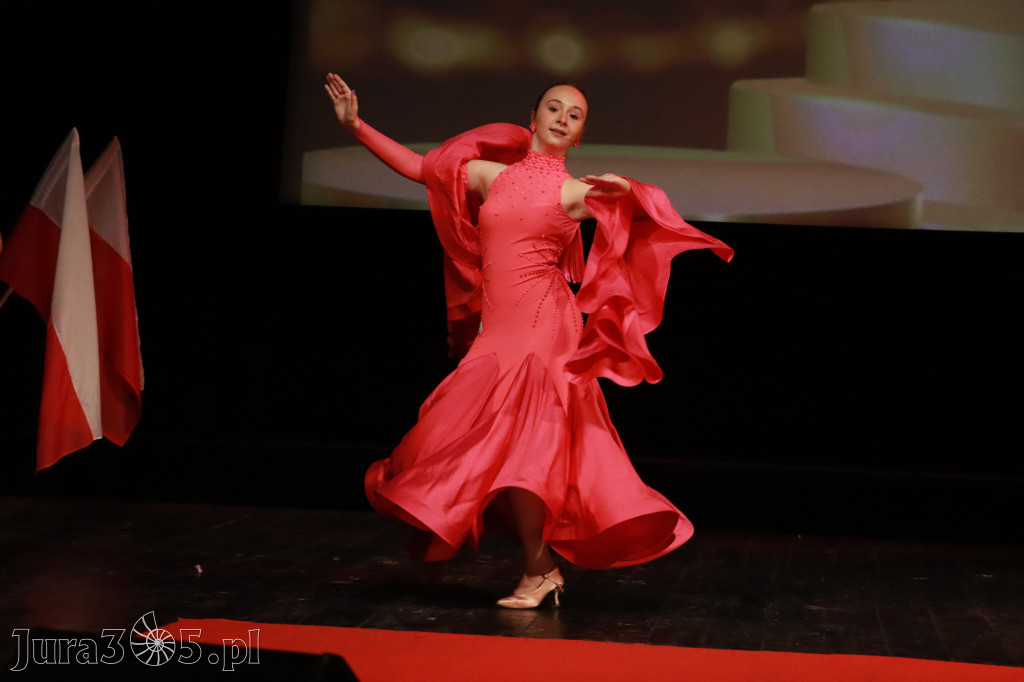 Fotorelacja: Zakończenie Roku Szkolnego - IV Gala Dwójki w MOK Zawiercie