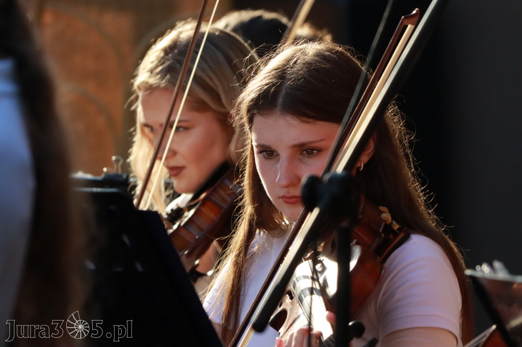 Fotorelacja: „Muzyka po sąsiedzku” pięknym finałem Dni Zawiercia 2026