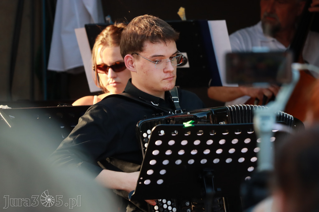 Fotorelacja: „Muzyka po sąsiedzku” pięknym finałem Dni Zawiercia 2026