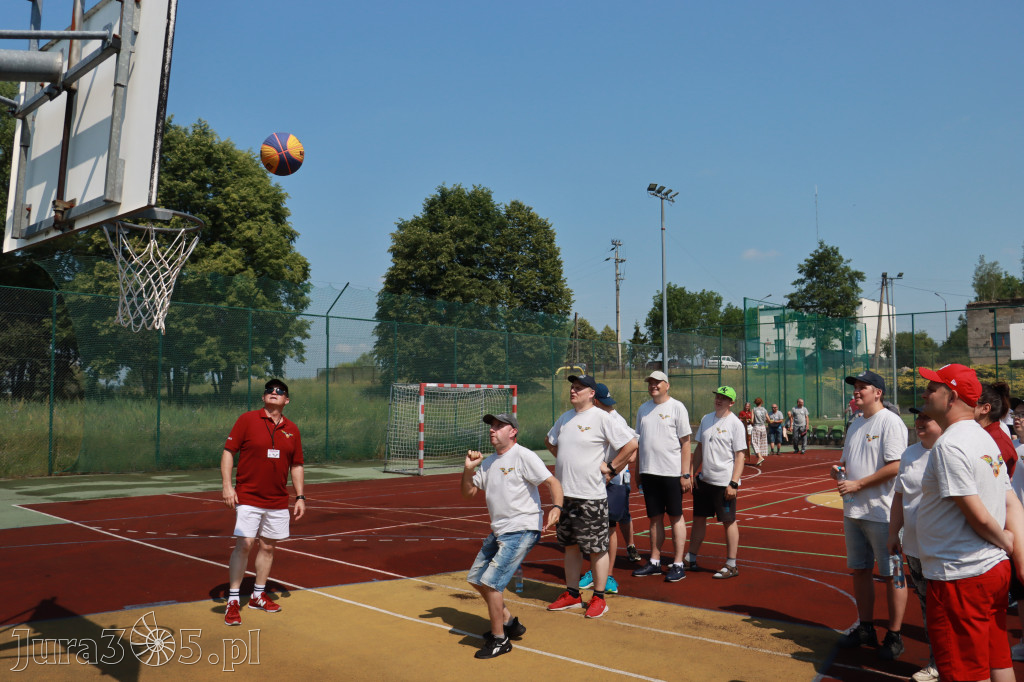 Fotorelacja: VII Mini Olimpiada Osób Niepełnosprawnych RUSZAJMY SIĘ w Koziegłowach